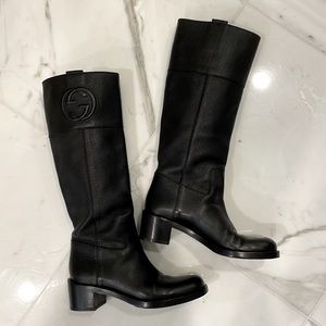Gucci knee high riding boots in black boots with original box; Size 37.5